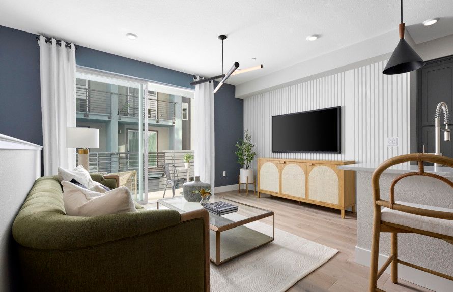 casa en Avenue at Central por Pulte Homes