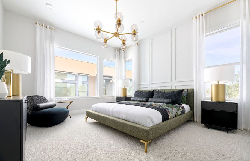 Large owner's suite with plenty of sunlight