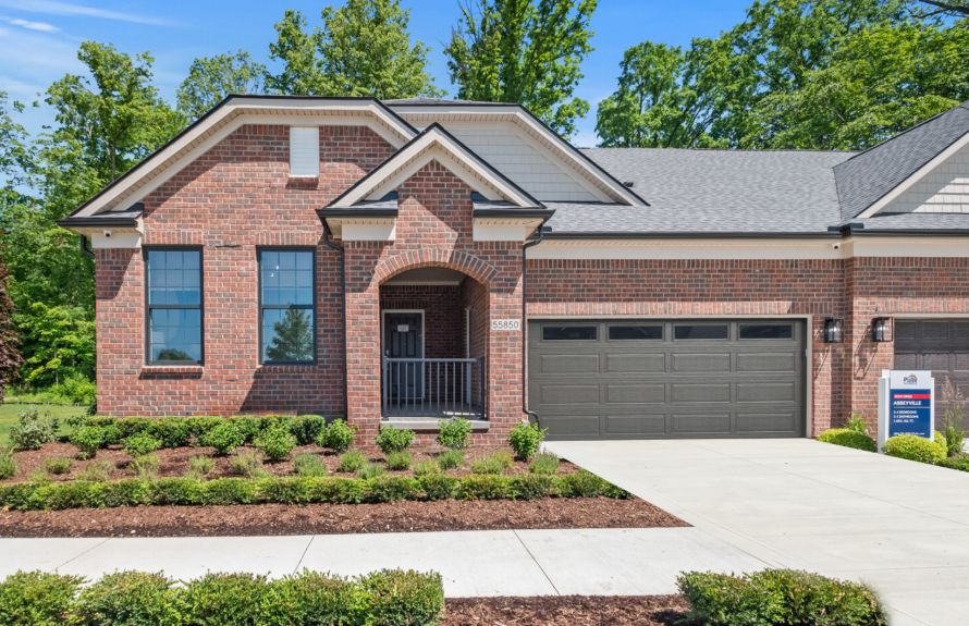 The Village at Beacon Pointe - Shelby Township, MI