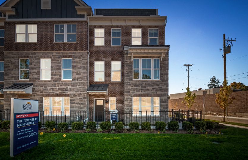 Highwood with Loft - The Townes at Main Street: Novi, Michigan - Pulte Homes