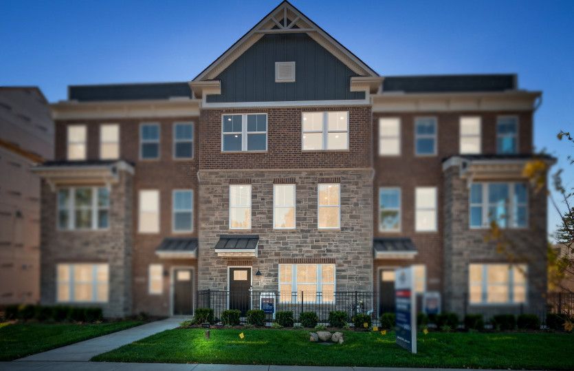 Halston - The Townes at Main Street: Novi, Michigan - Pulte Homes