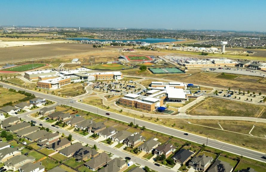 casa en Kuempel Estates por Pulte Homes