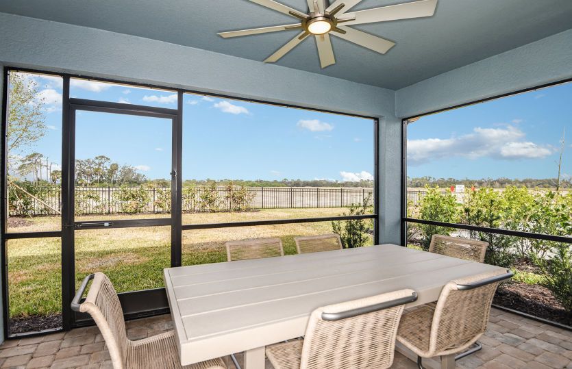 Screened-In Lanai