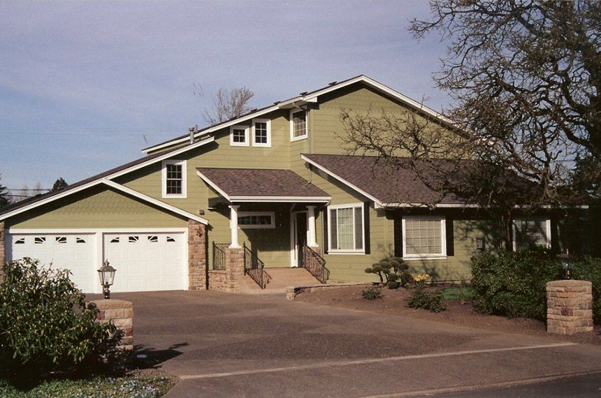 casa en Pyburn and Sons por Pyburn and Sons
