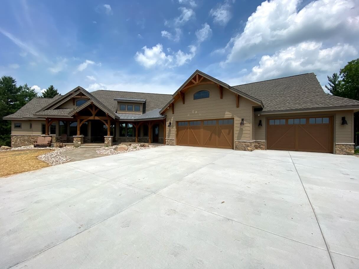 casa en Quality West Construction por Quality West Construction