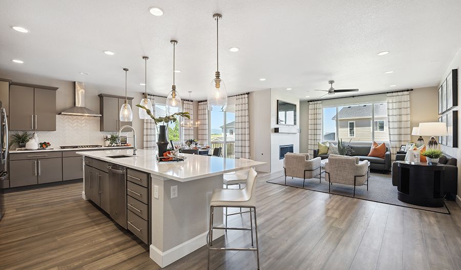 casa en Pony Express Estates por Richmond American Homes