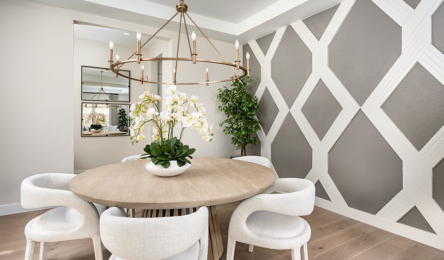 casa en Chateau at the Meadows por Richmond American Homes