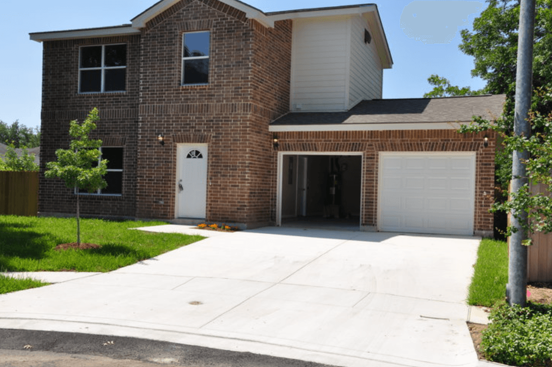 Roadrunner Home Builders - San Antonio, TX