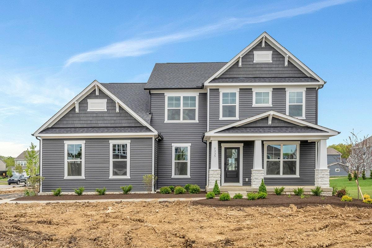 Jerome Village Aster por Rockford Homes en Columbus Ohio