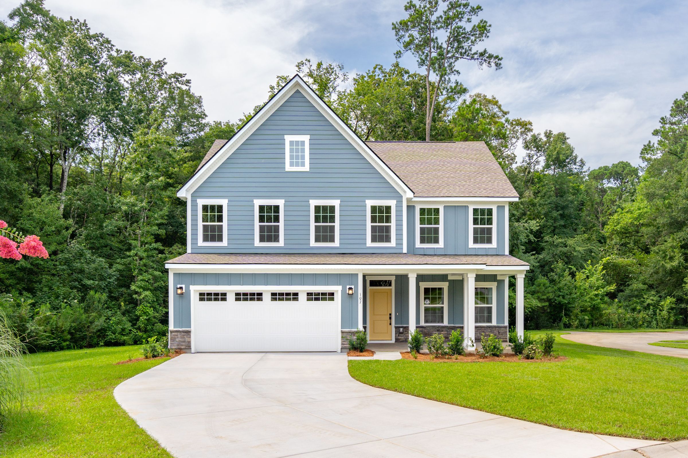 2385 Vera Way. Longs, SC 29568