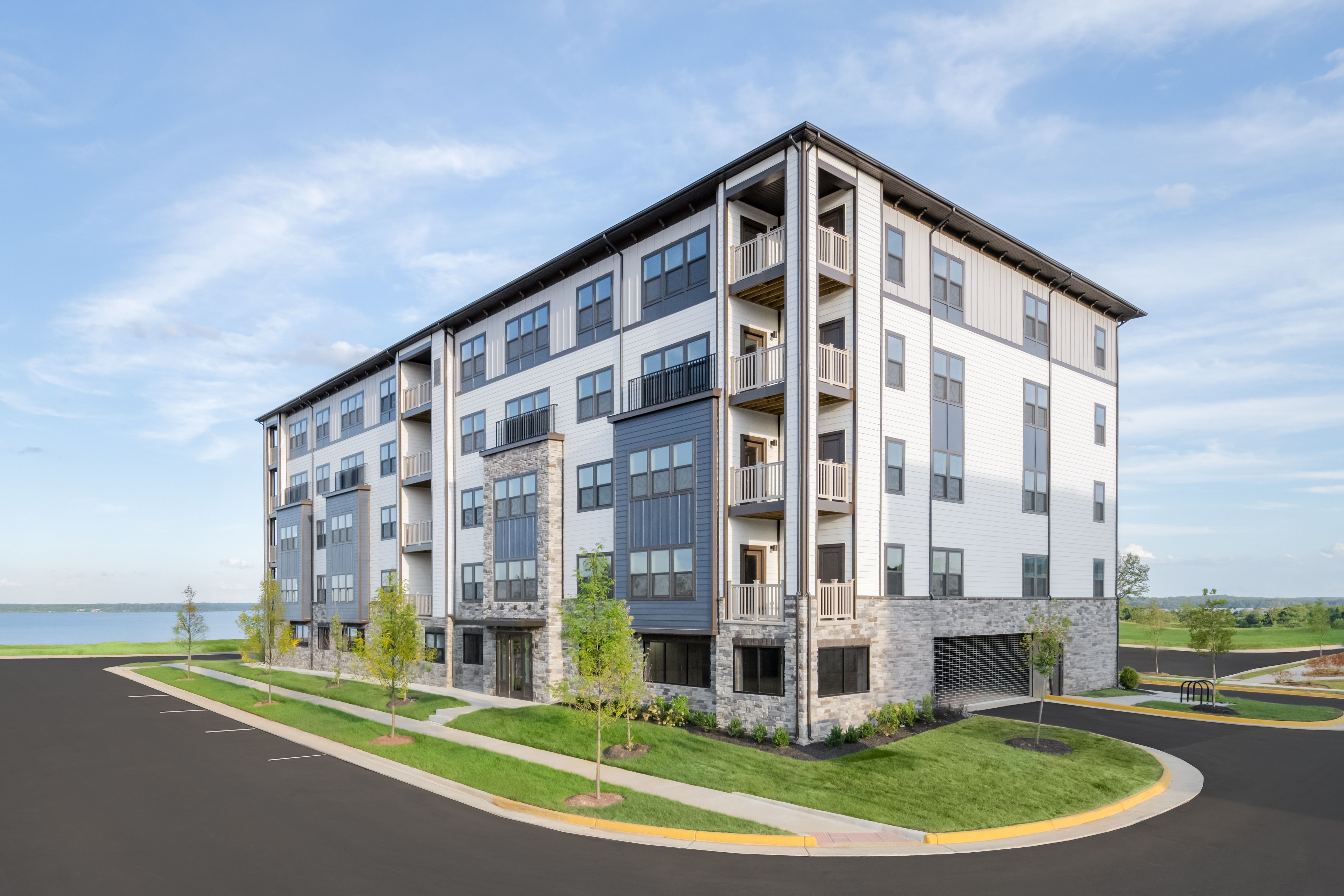 Potomac Shores Elevator Condos - Dumfries, VA