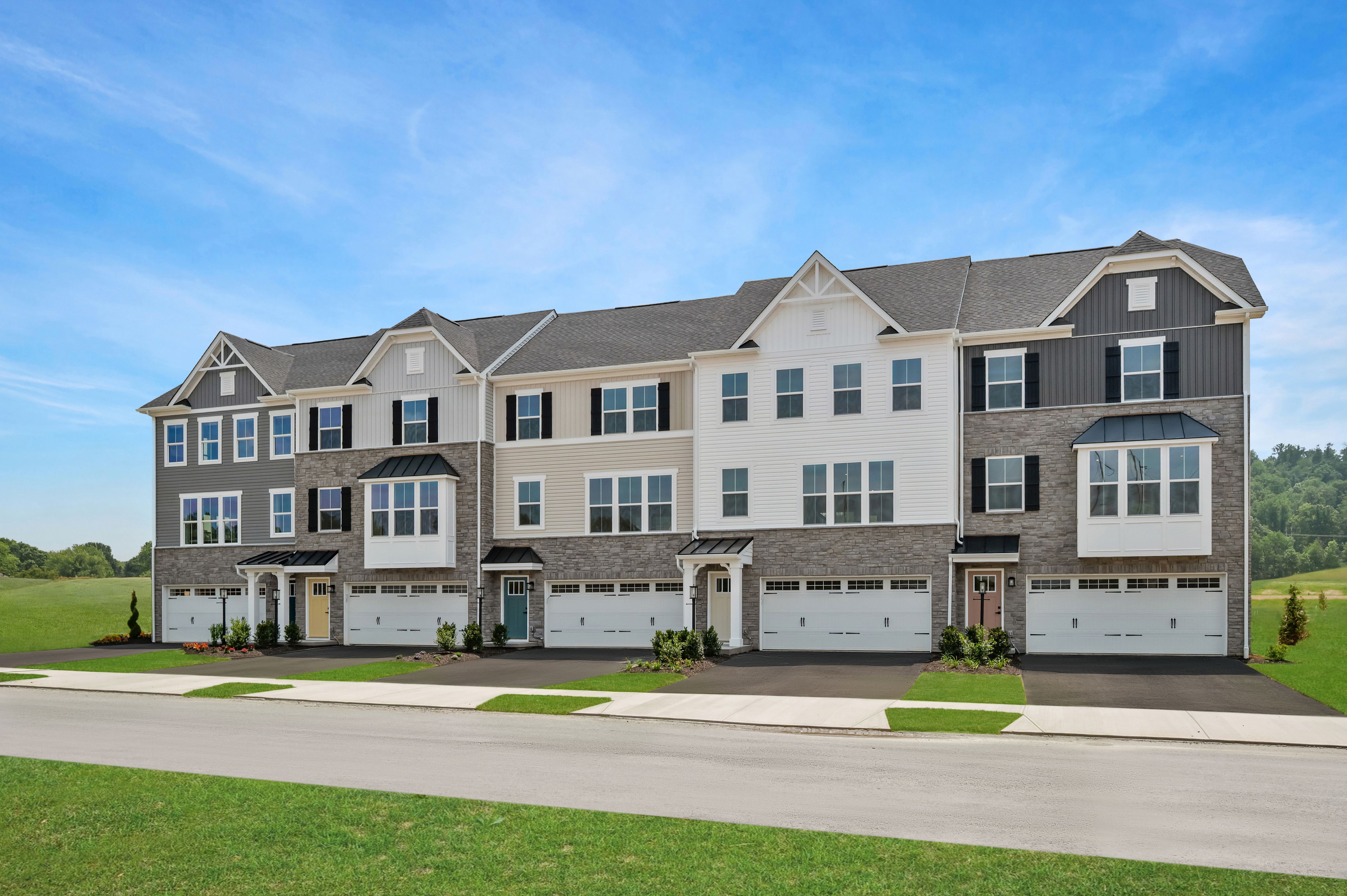Glade Run Townhomes - Zelienople, PA