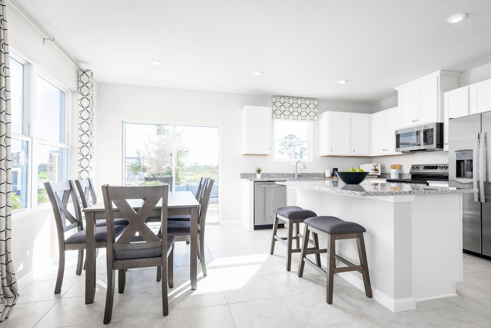 Seminole Palms Townhomes por Ryan Homes en Daytona Beach Florida