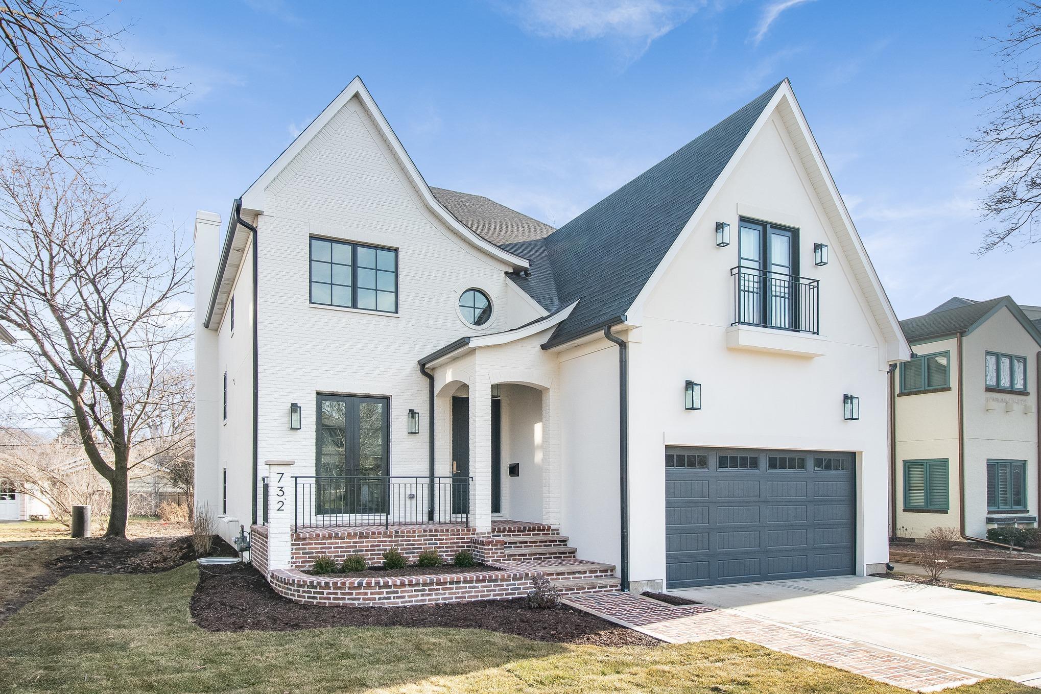 casa en SG Home Builders por SG Home Builders