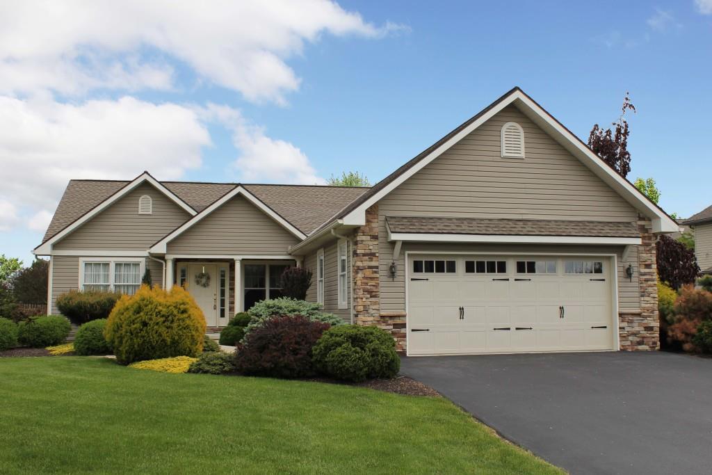 casa en S. Gerald Musser Builder, LLC por S. Gerald Musser Builder, LLC