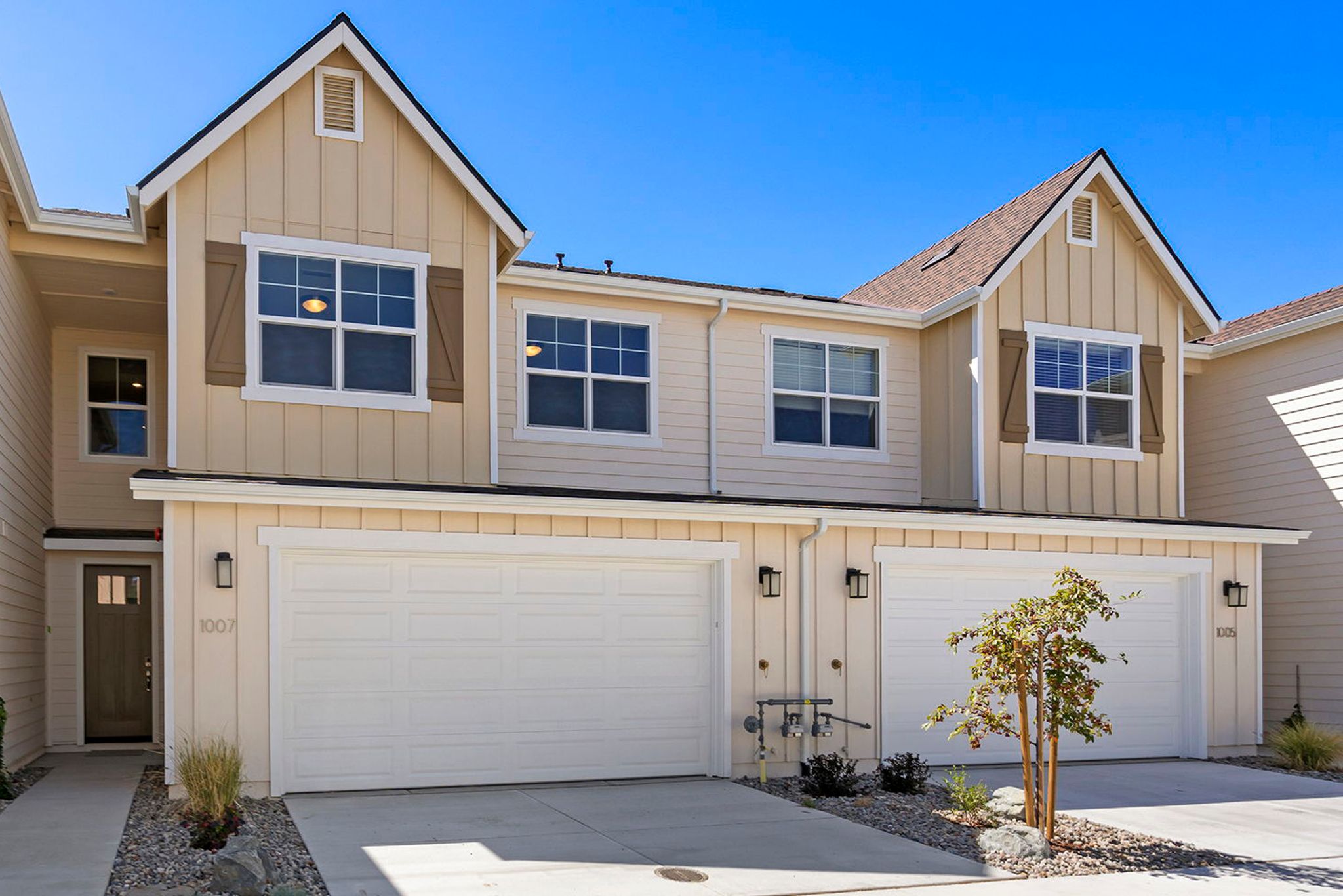 The Downs at Monte Vista por Santa Ynez Valley Construction en Reno Nevada