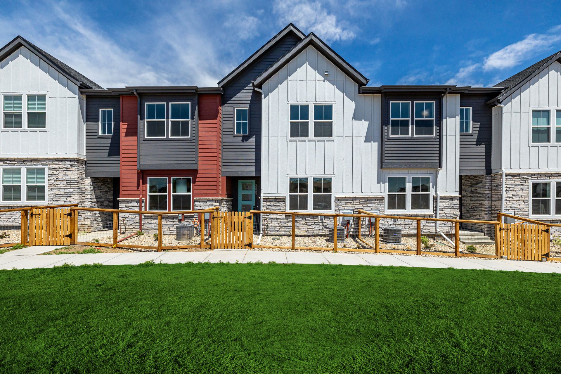 Cascade - Arras Park: Thornton, Colorado - McStain Neighborhoods