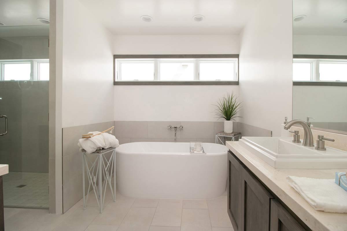 casa en Sepulveda Builders, Inc. por Sepulveda Builders, Inc.