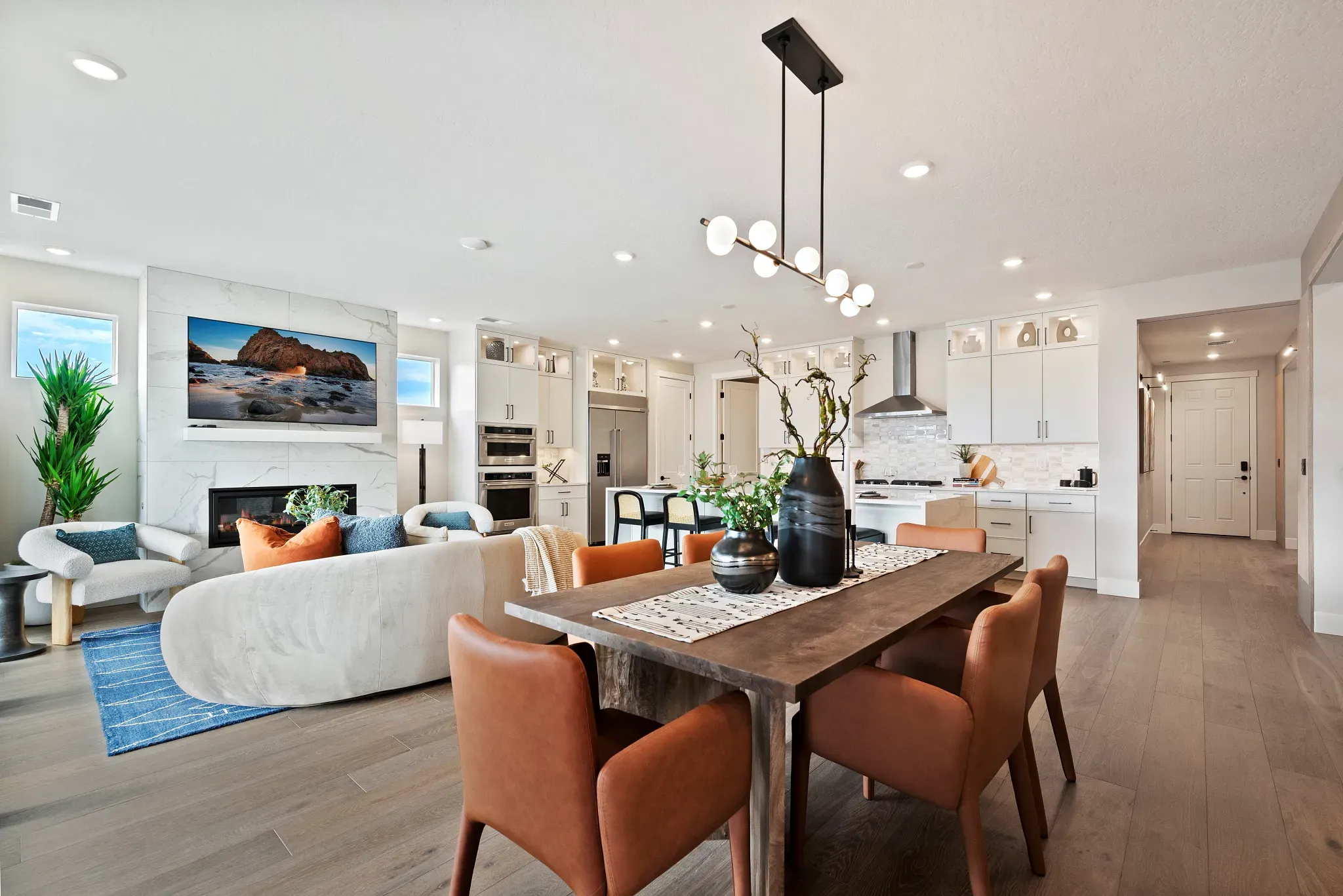 Connect Model Dining