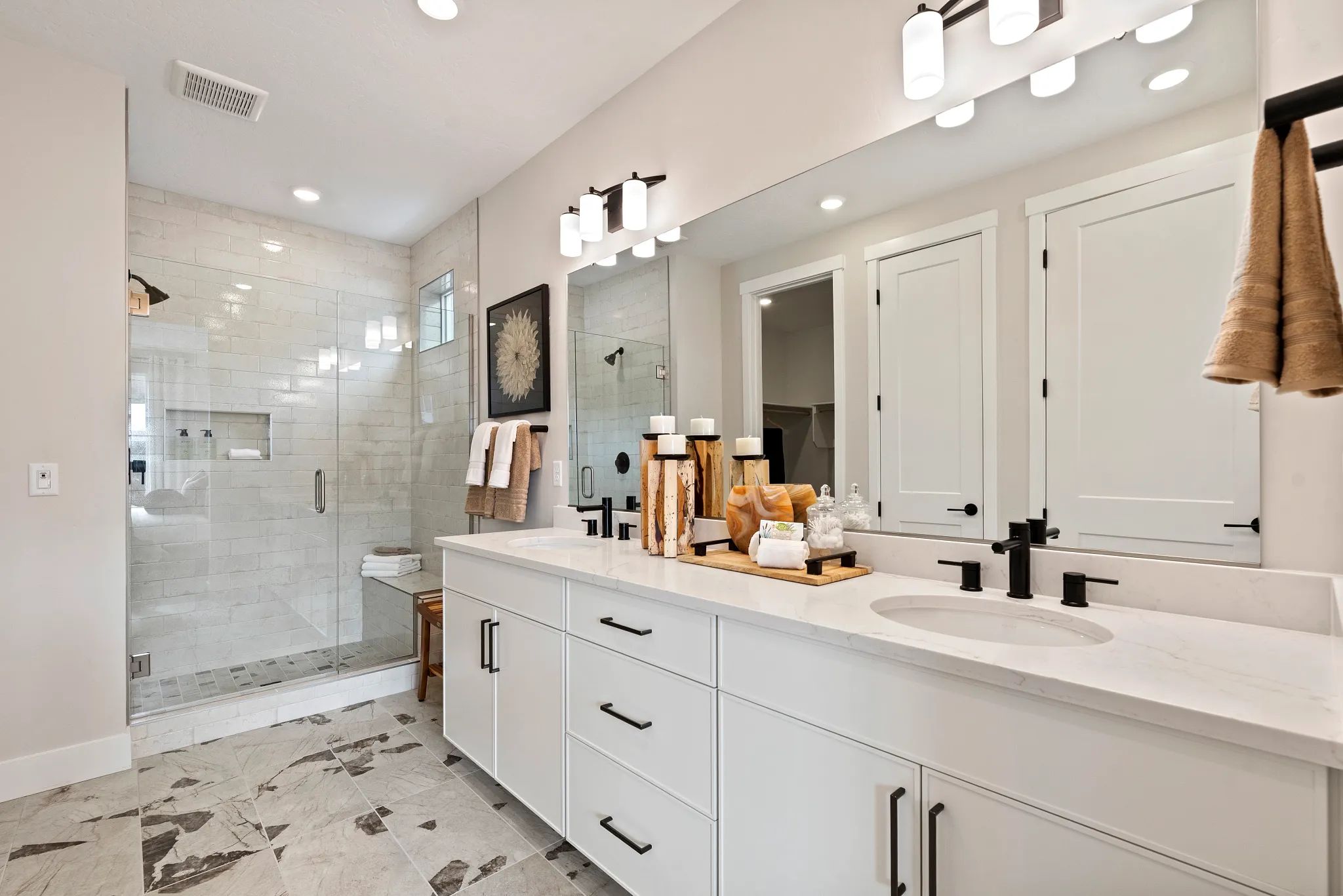 Connect Model Primary Bath
