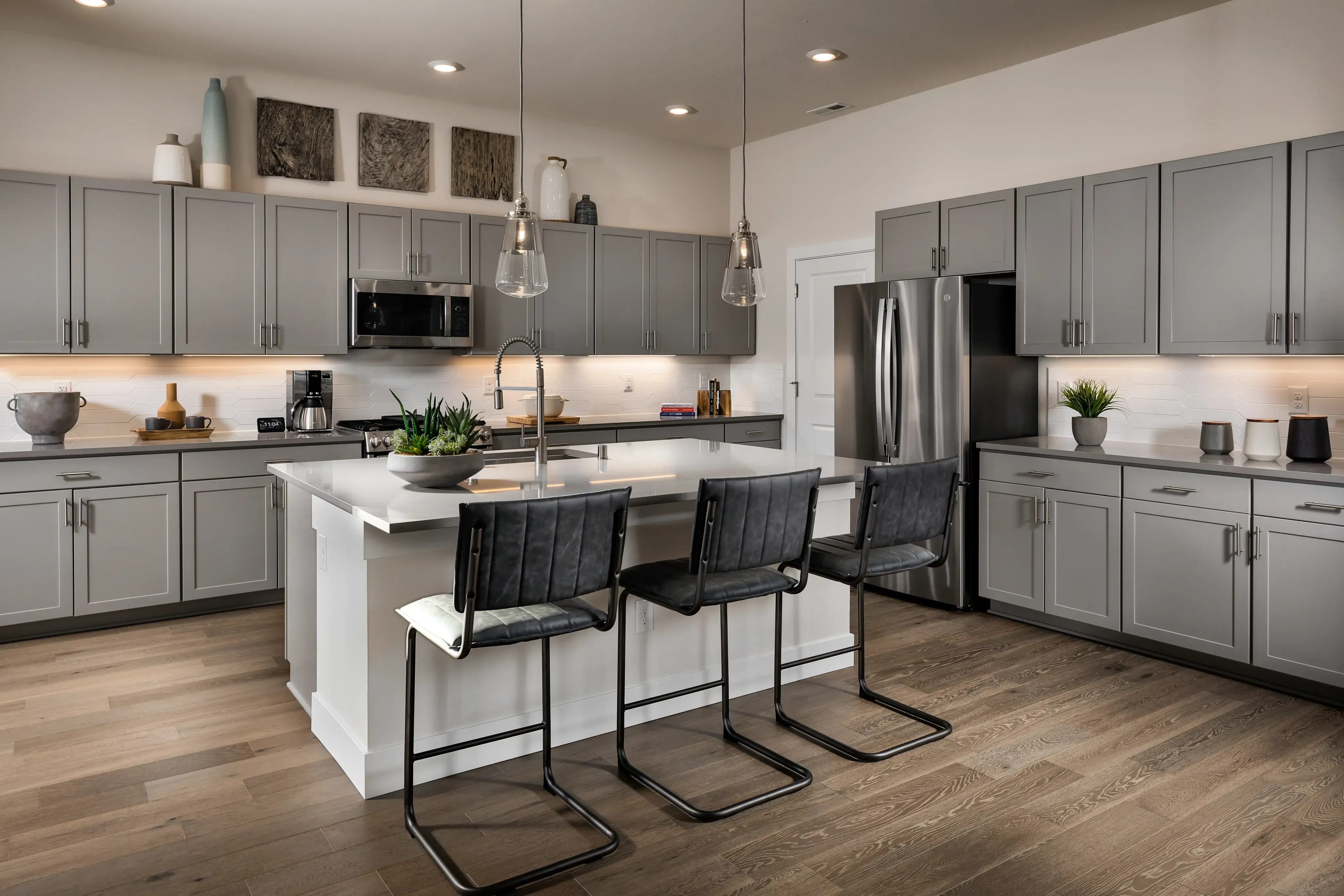 Proclaim Kitchen at Trilogy at Tehaleh