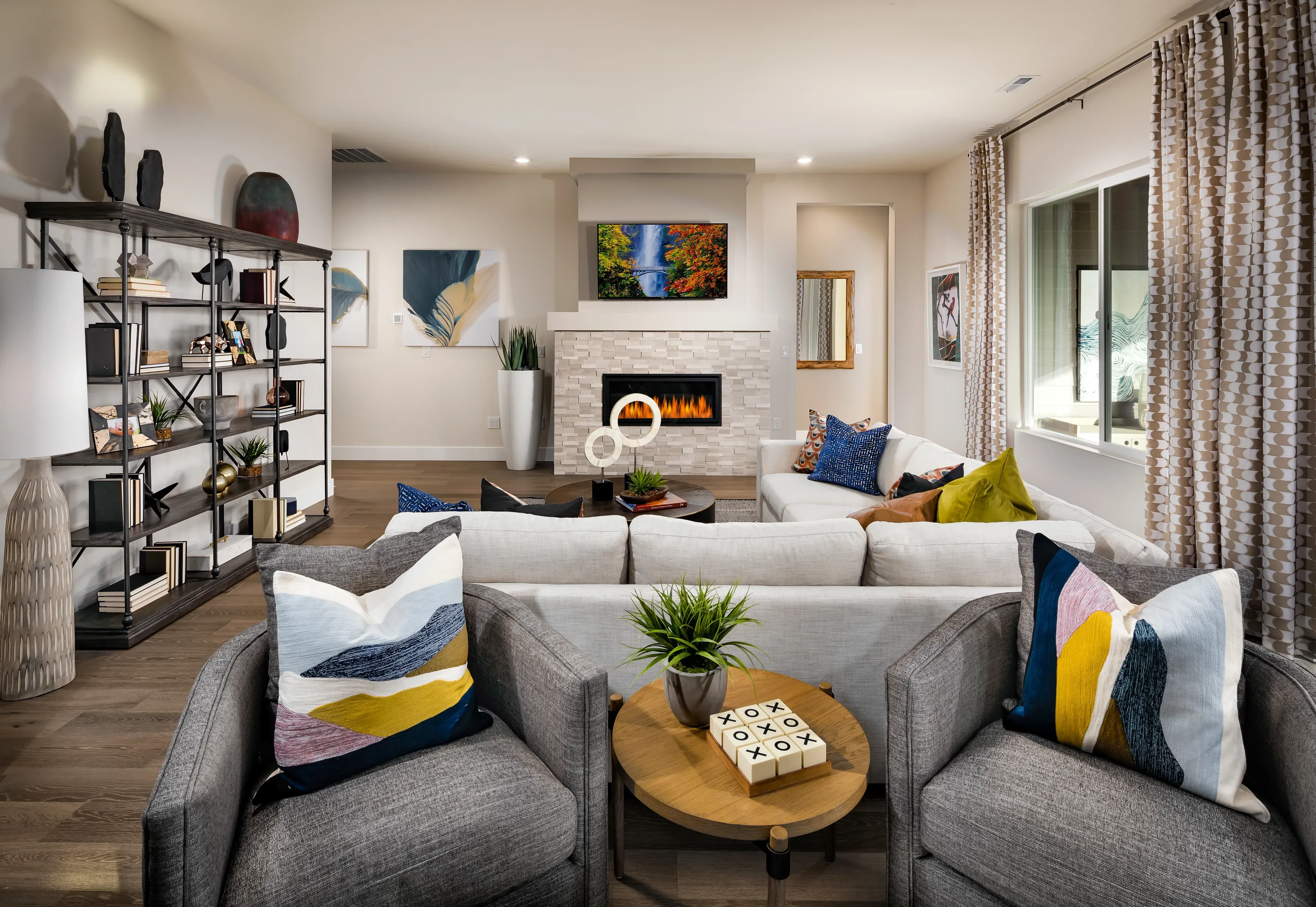 Proclaim Great Room at Trilogy at Tehaleh