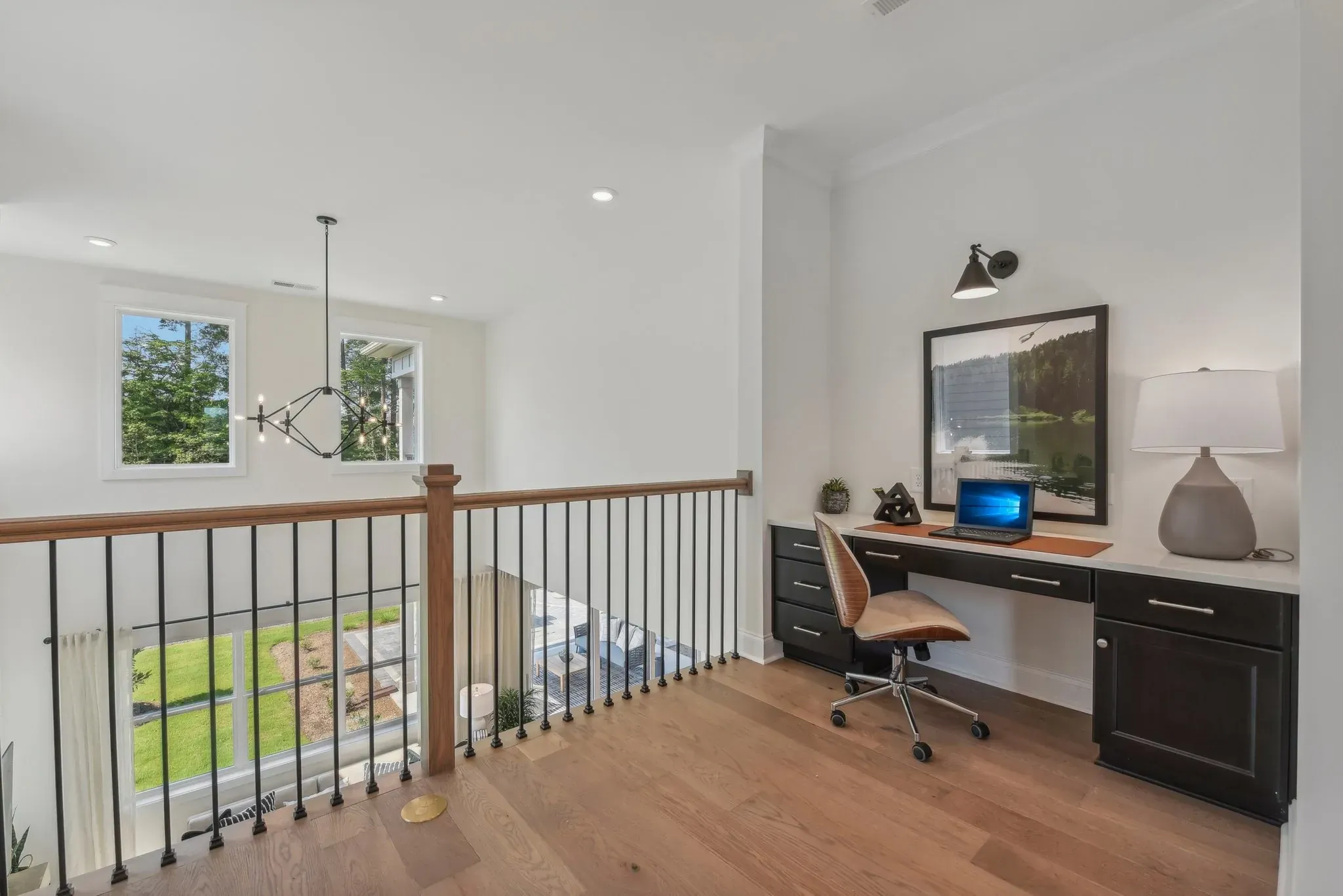 Logan Model Loft, Windell Woods