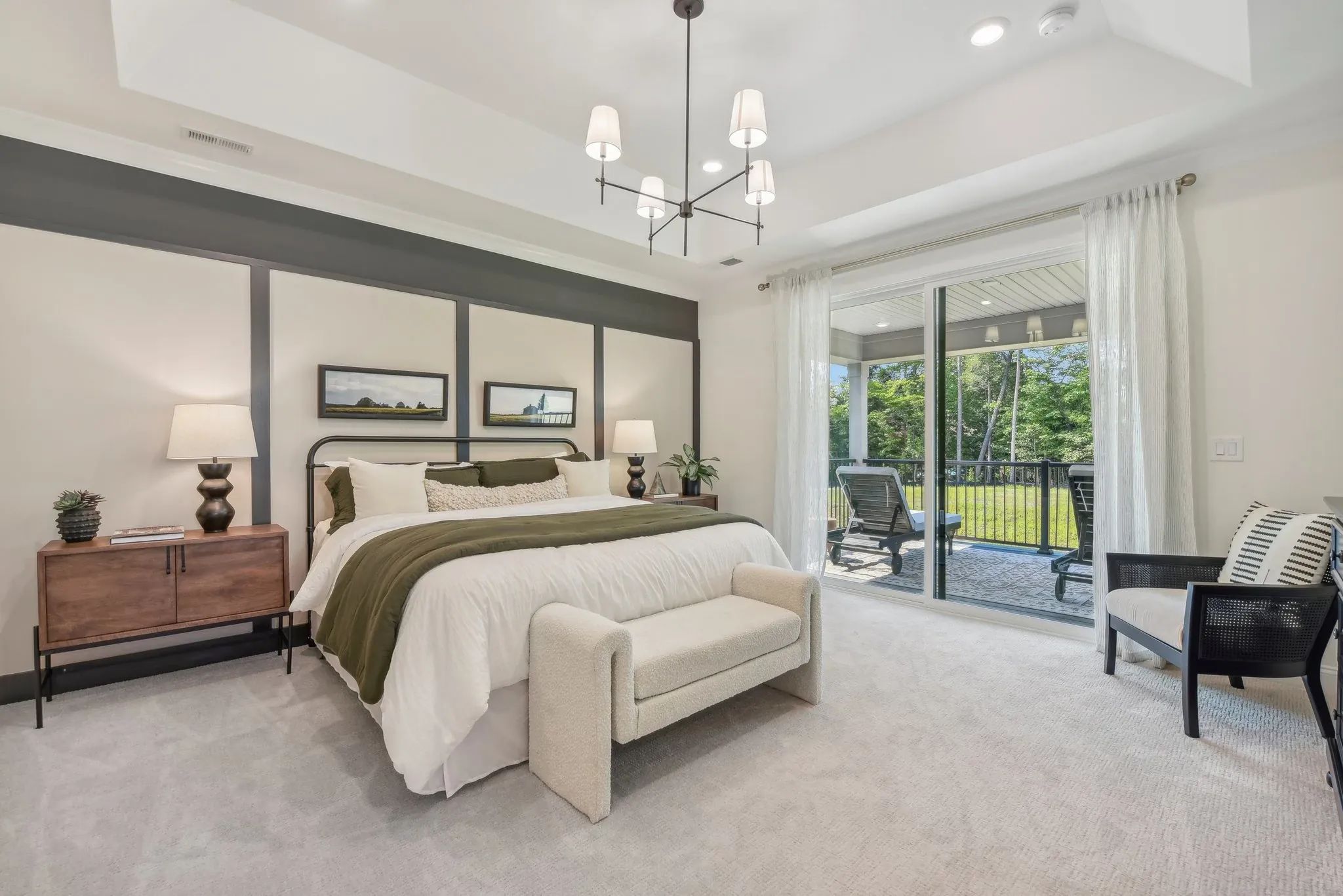Logan Model Prim Bed, Windell Woods
