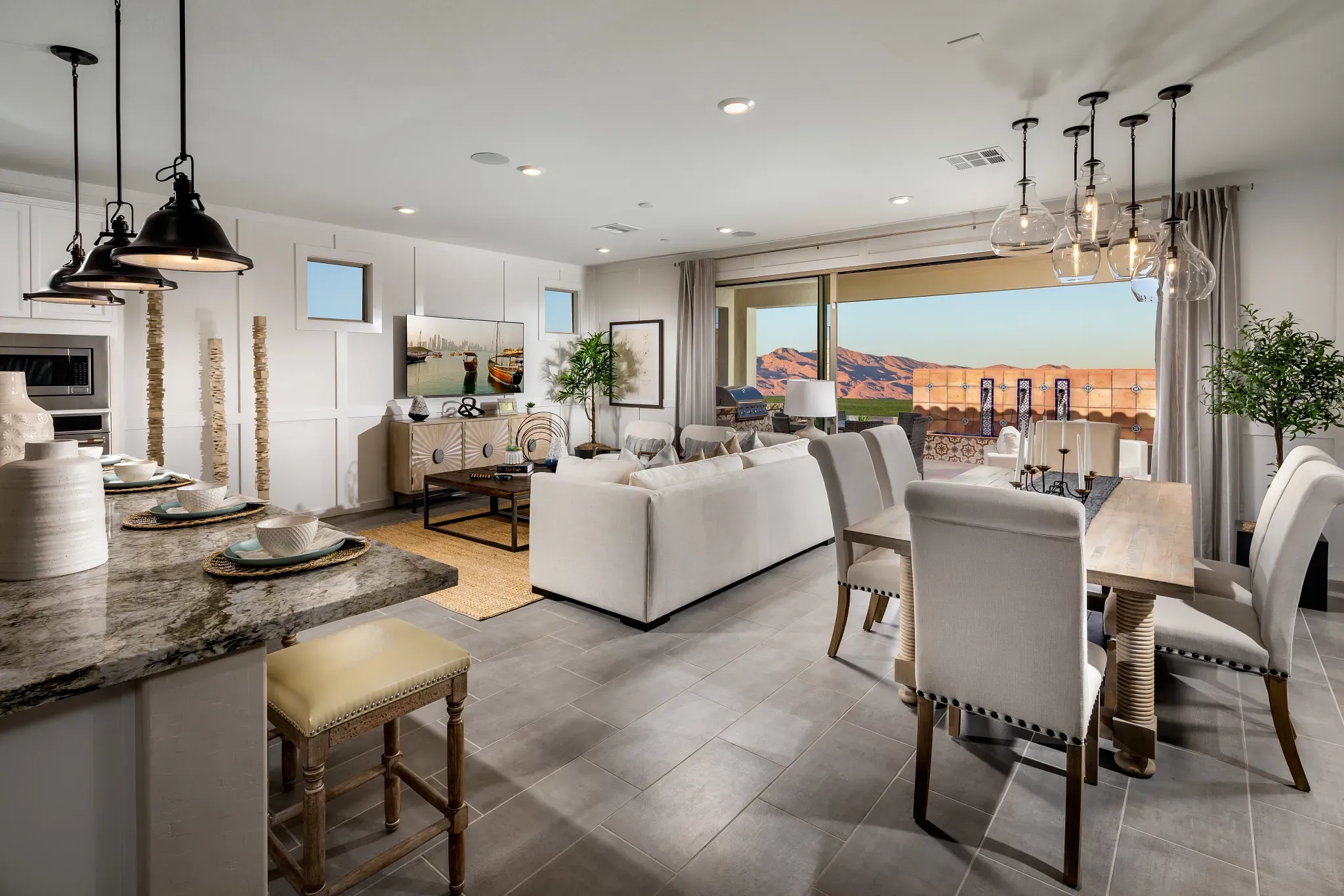 Trilogy Sunstone Synergy Model Great Room