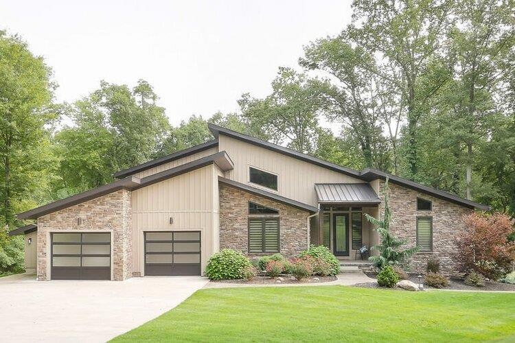 Shultz Design & Construction por Shultz Design & Construction en Akron Ohio
