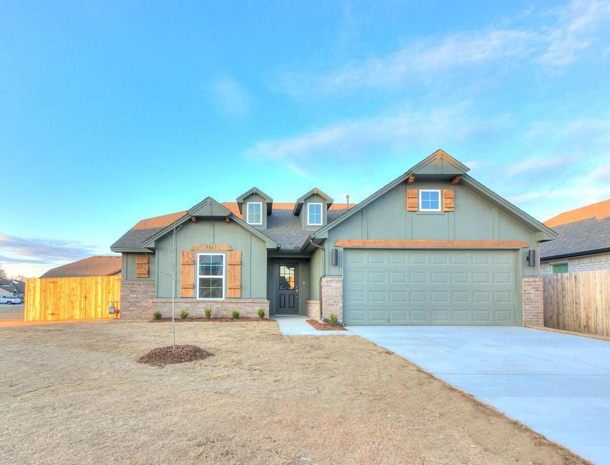 Phoenix - Morrow Place: Owasso, Oklahoma - Simmons Homes