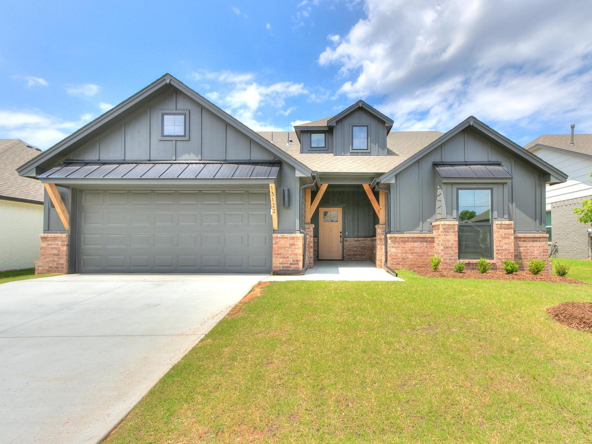casa en Henson Square por Simmons Homes