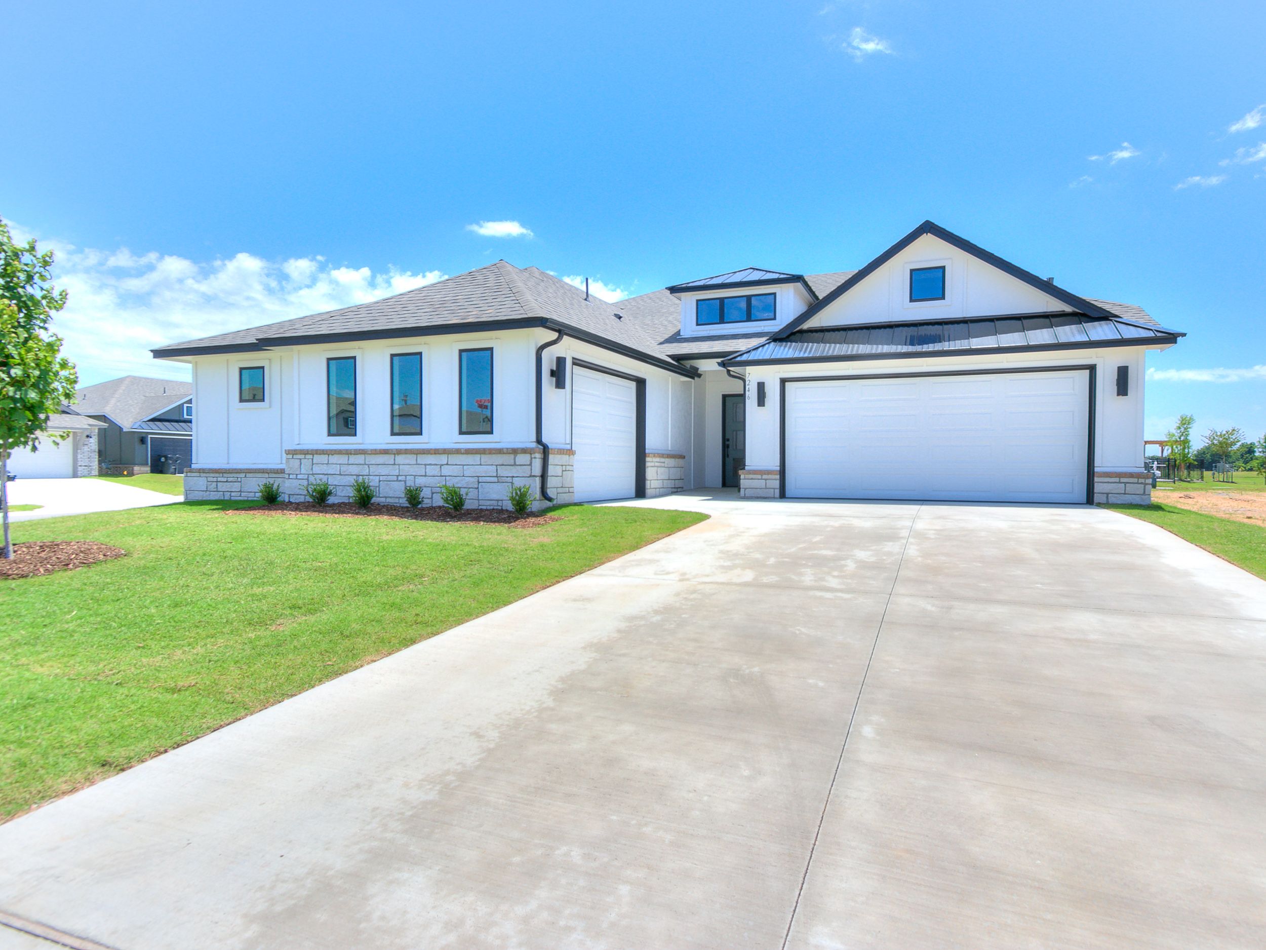 Leighton - River Crest: Bixby, Oklahoma - Simmons Homes