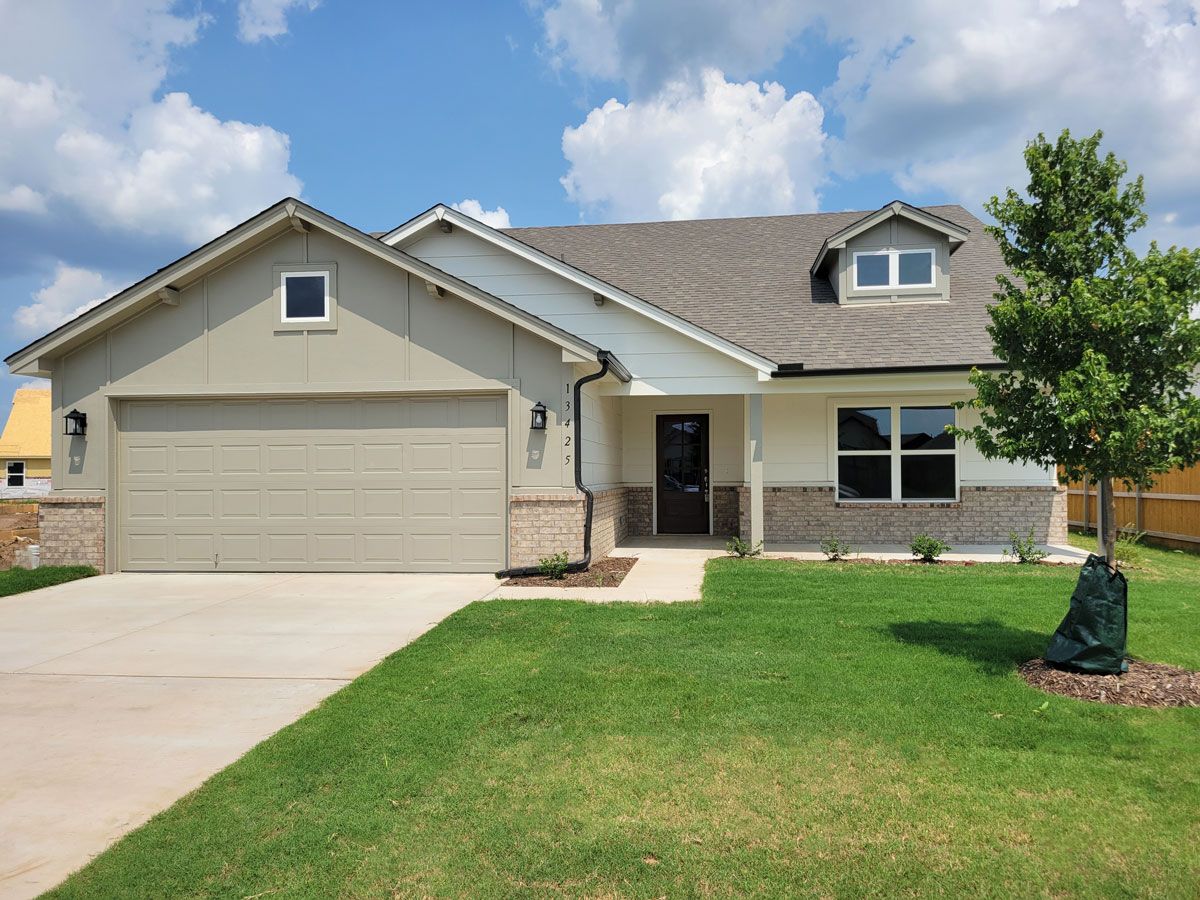 Wren - Henson Square: Bixby, Oklahoma - Simmons Homes