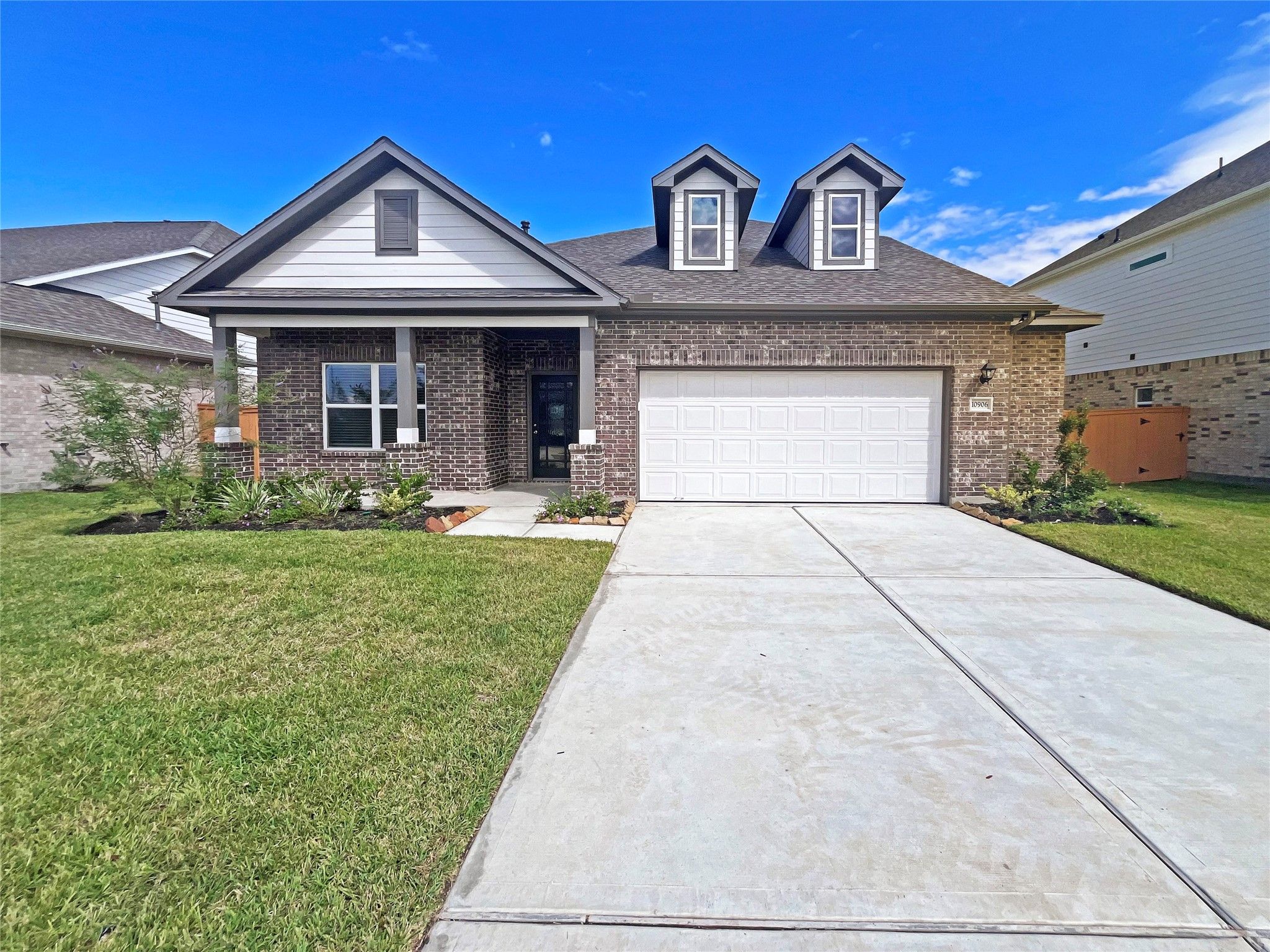 The Davenport II - Sierra Vista 60's: Rosharon, Texas - Smith Douglas Homes