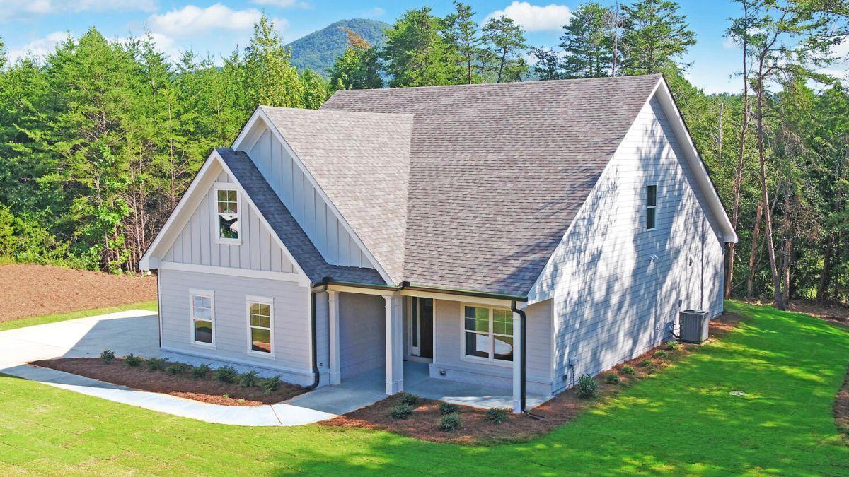 Southernwood Homes por Southernwood Homes en Atlanta Georgia
