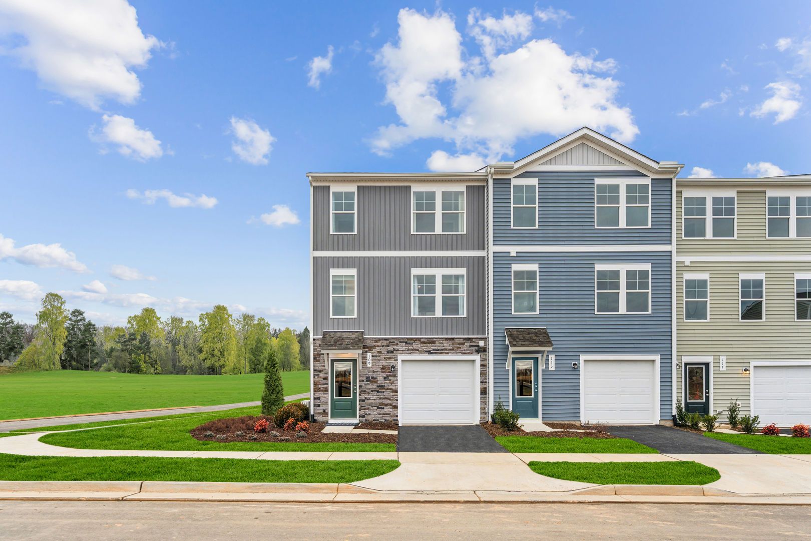 Essence at Colonial Circle Townhomes