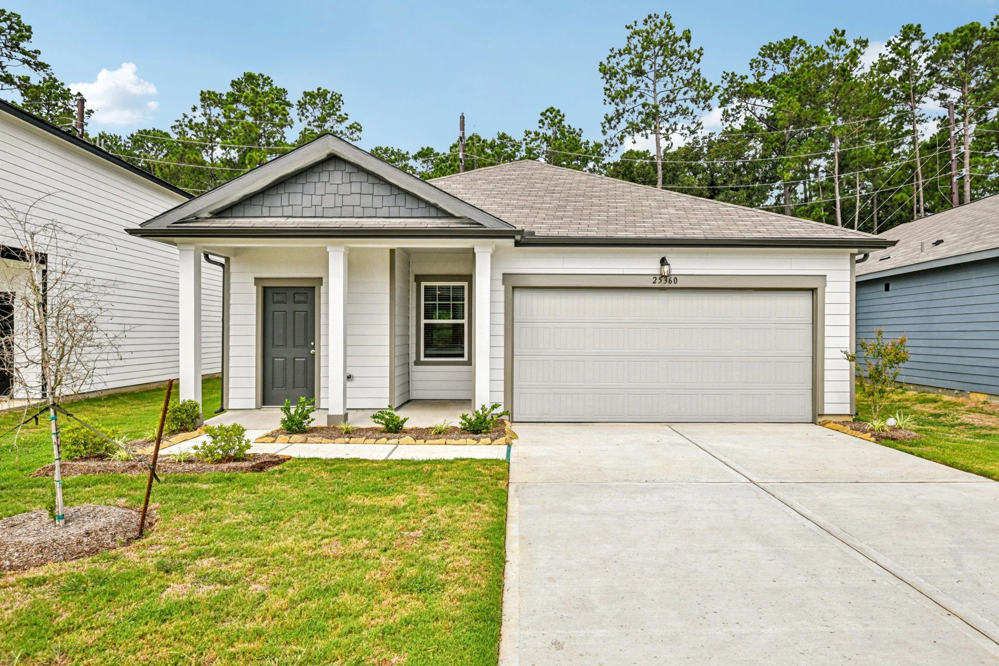 Sterling - Rolling Glen: Hutto, Texas - Starlight Homes