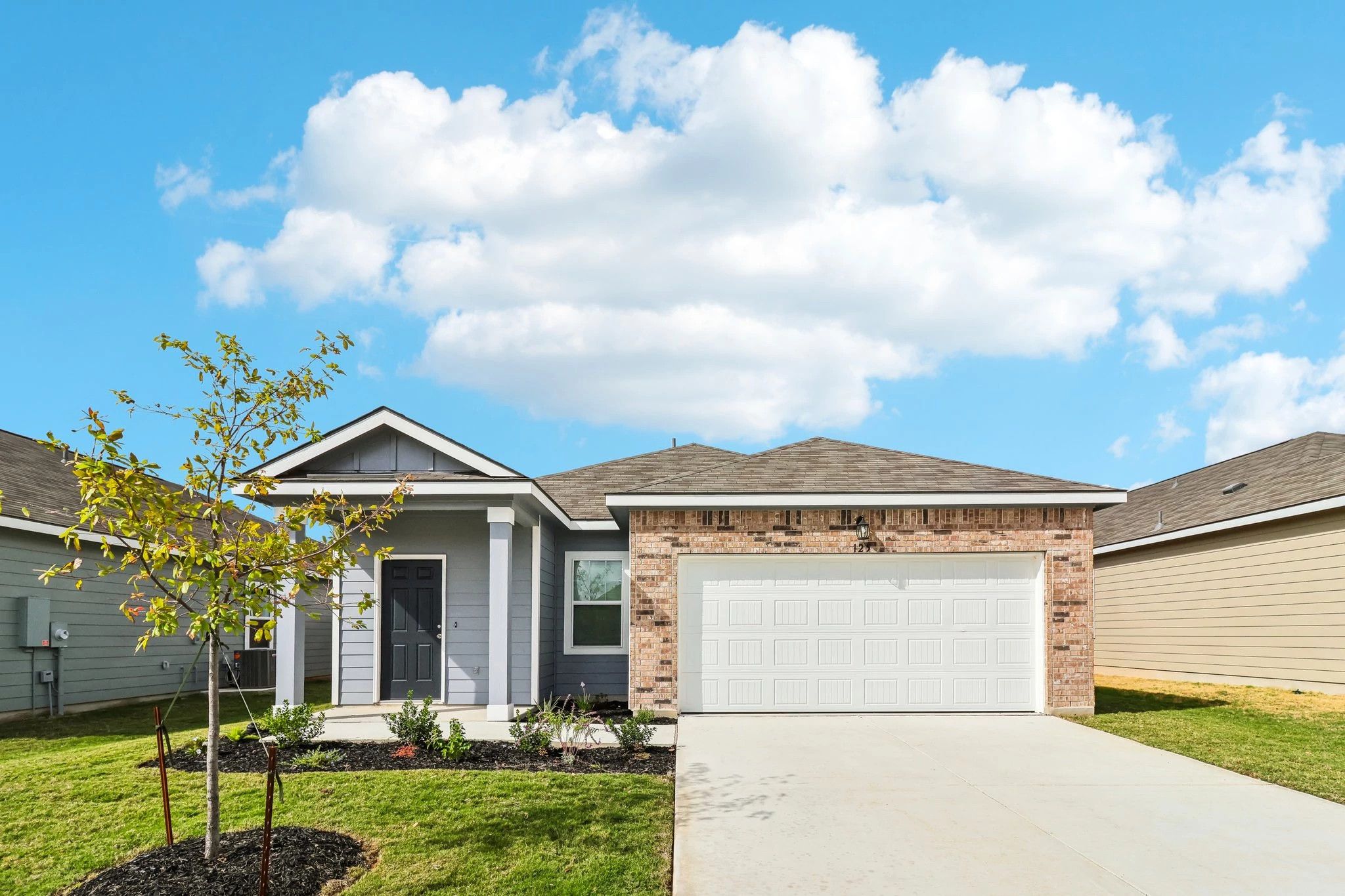 casa en Rolling Glen por Starlight Homes