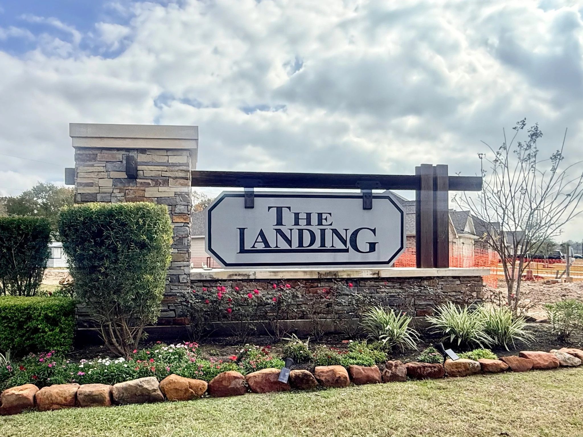 casa en The Landing por Starlight Homes