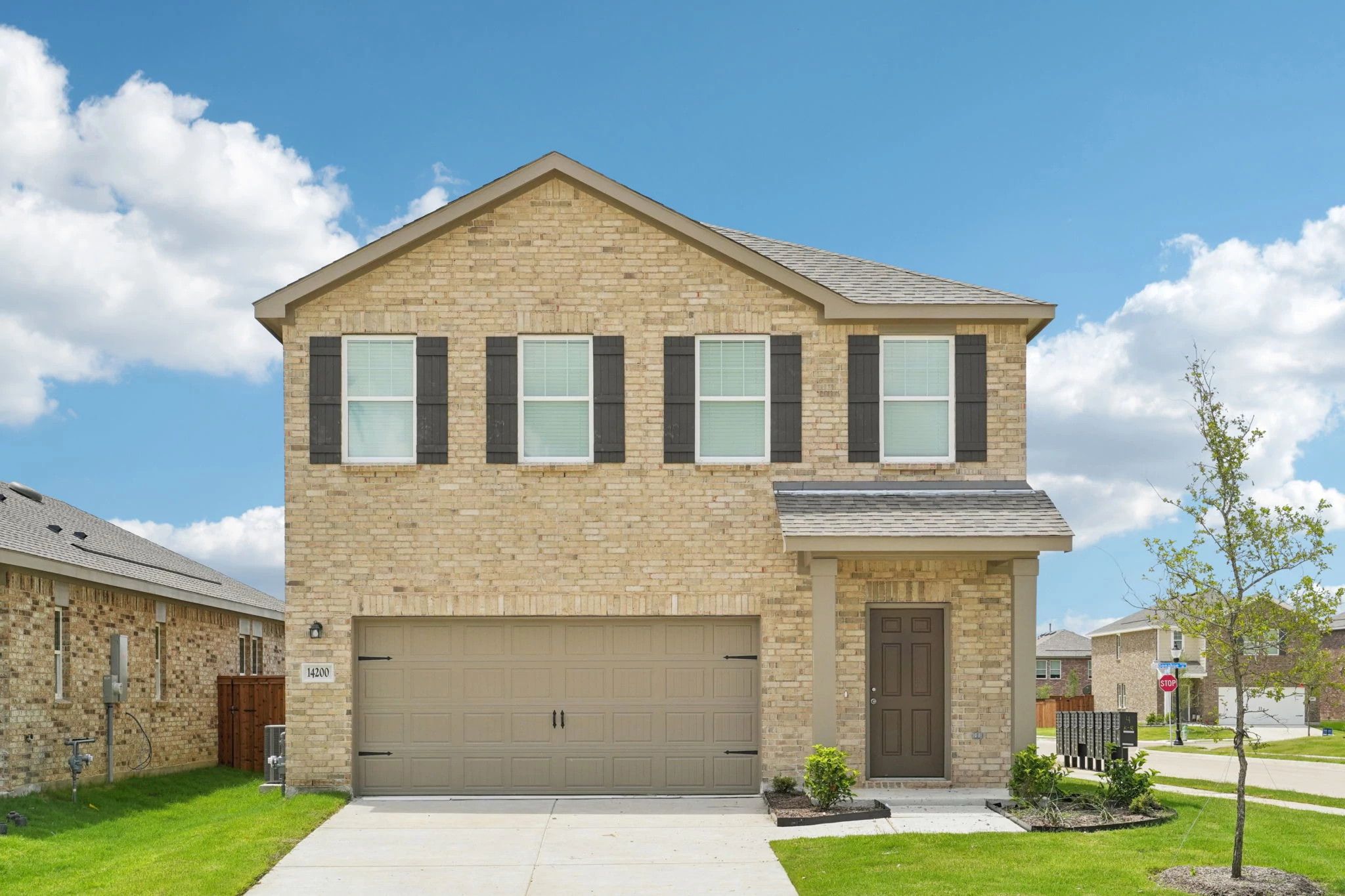 casa en Creekview Fossil Ridge por Starlight Homes