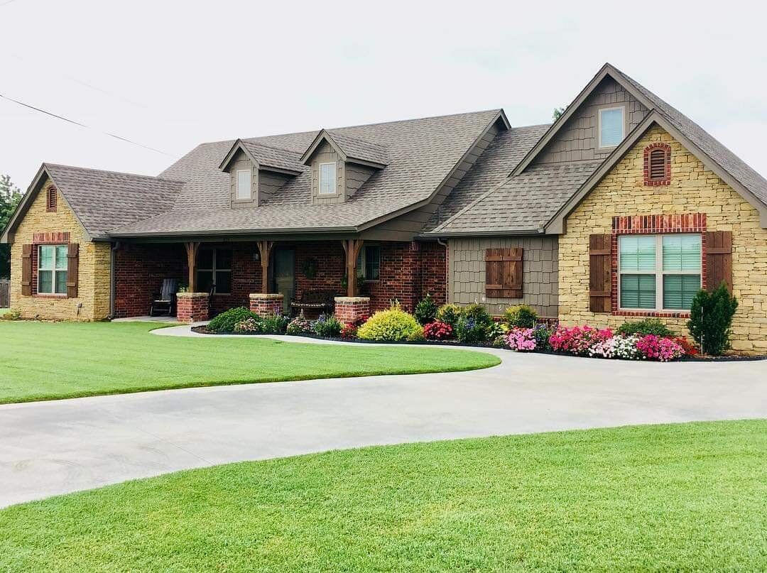 Stephen Tucker Homes - : Hinton, OK
