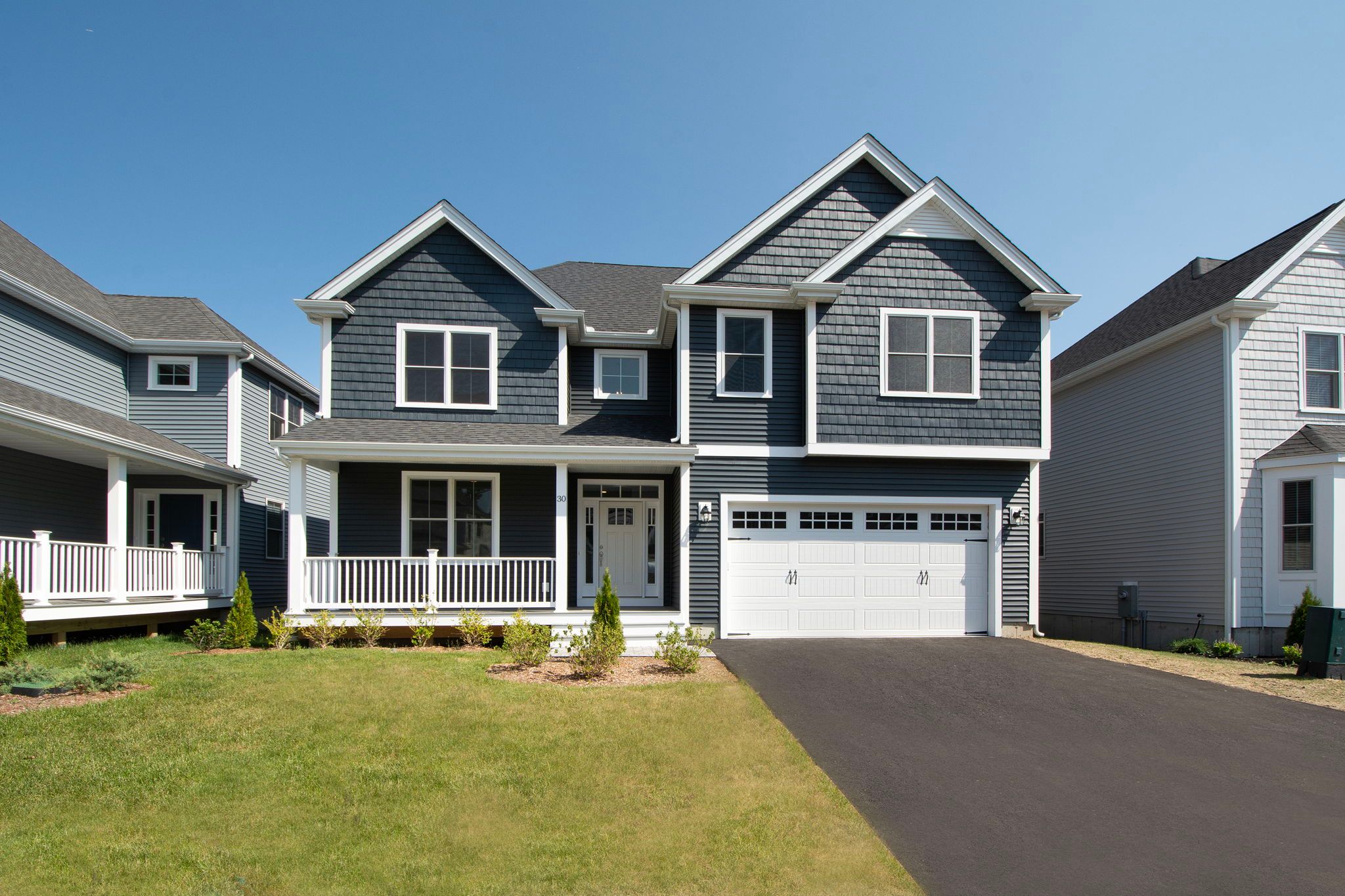 The Nottingham - Duxburrow Estates: Bridgewater, Massachusetts - Stonebridge Homes Inc.