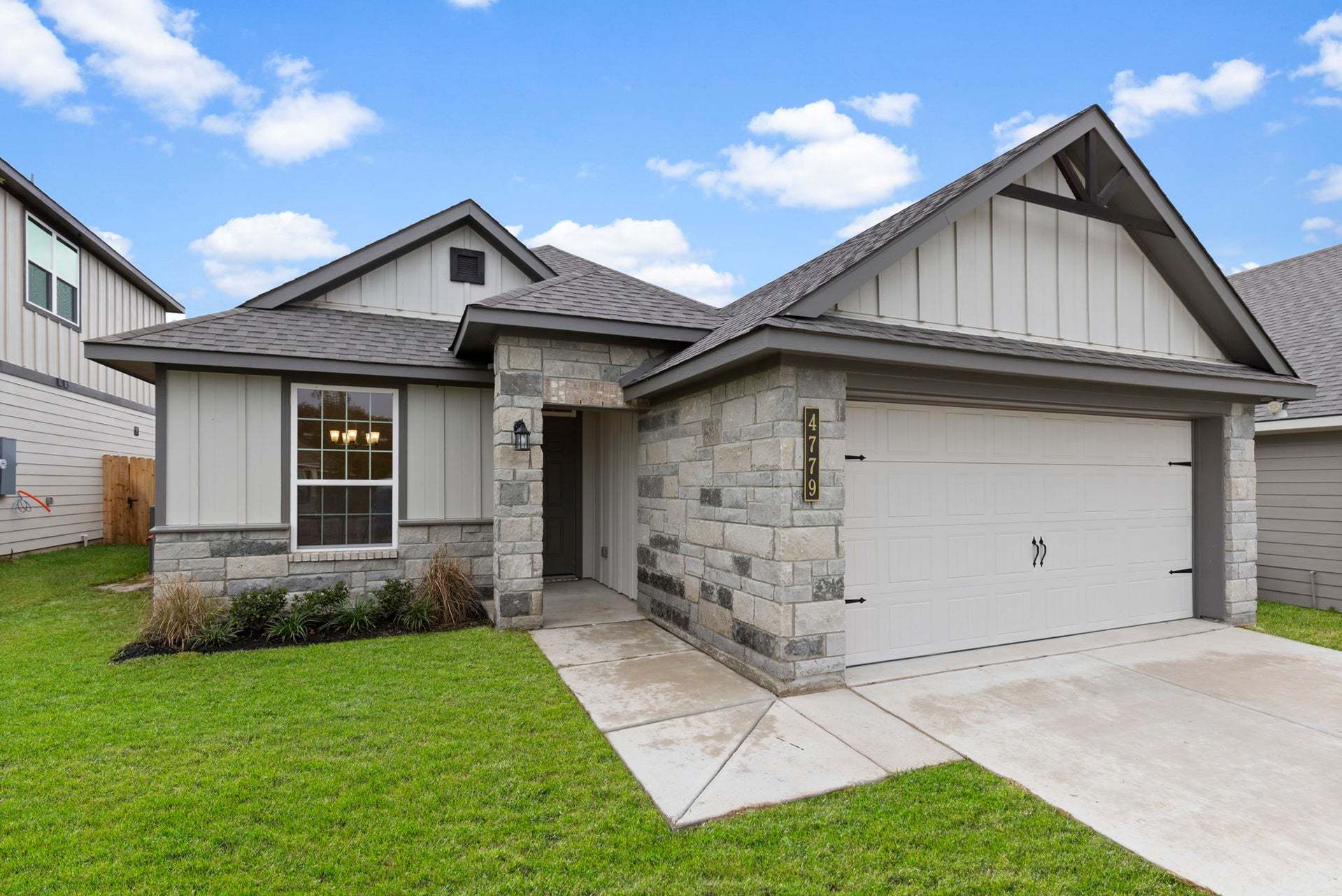 The 1443 - Edgewater: Bryan, Texas - Stylecraft Builders