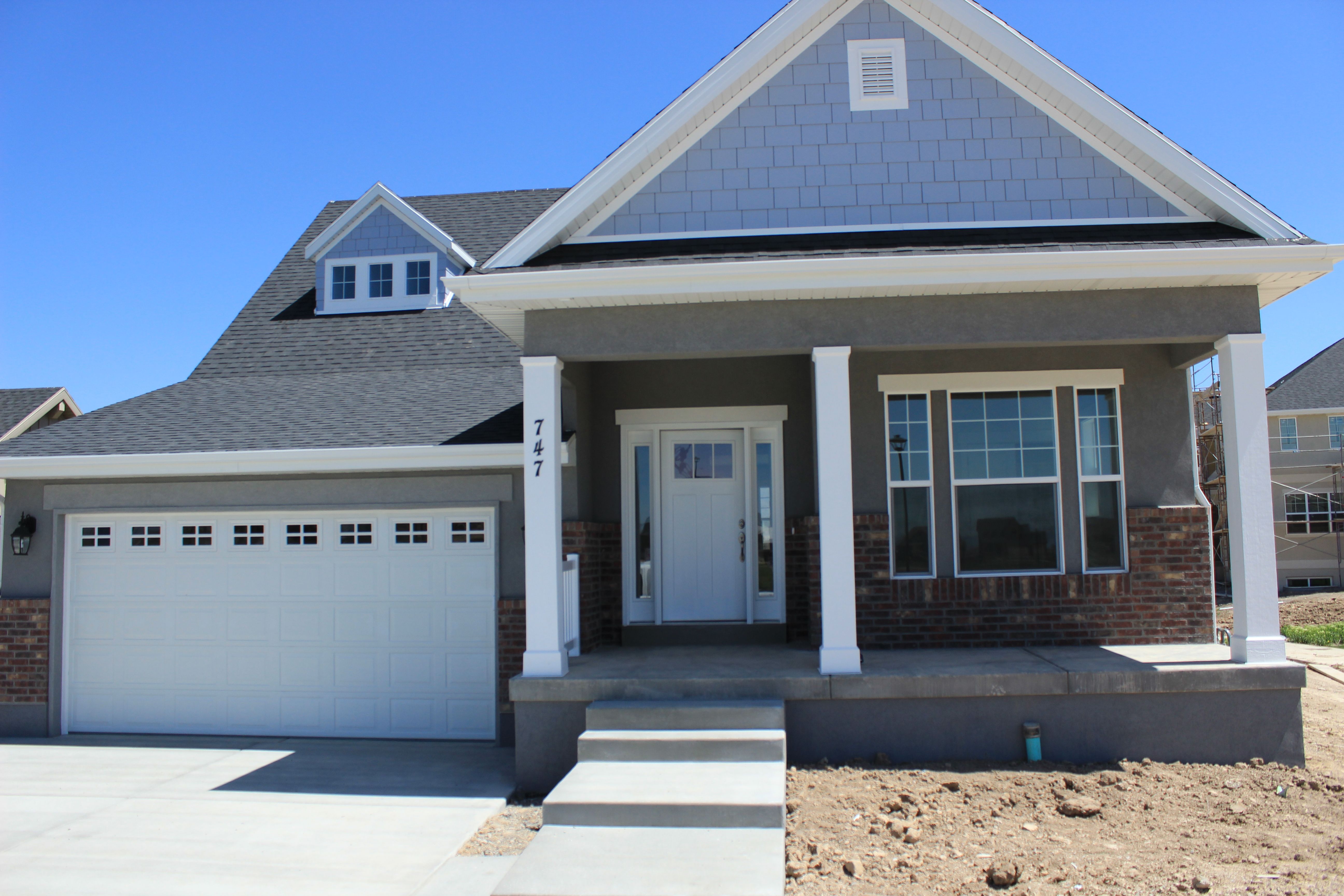 casa en Summit Construction Services LLC por Summit Construction