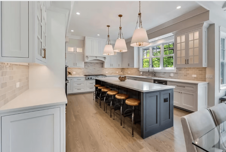 casa en Sutherland Custom Builders por Sutherland Custom Builders