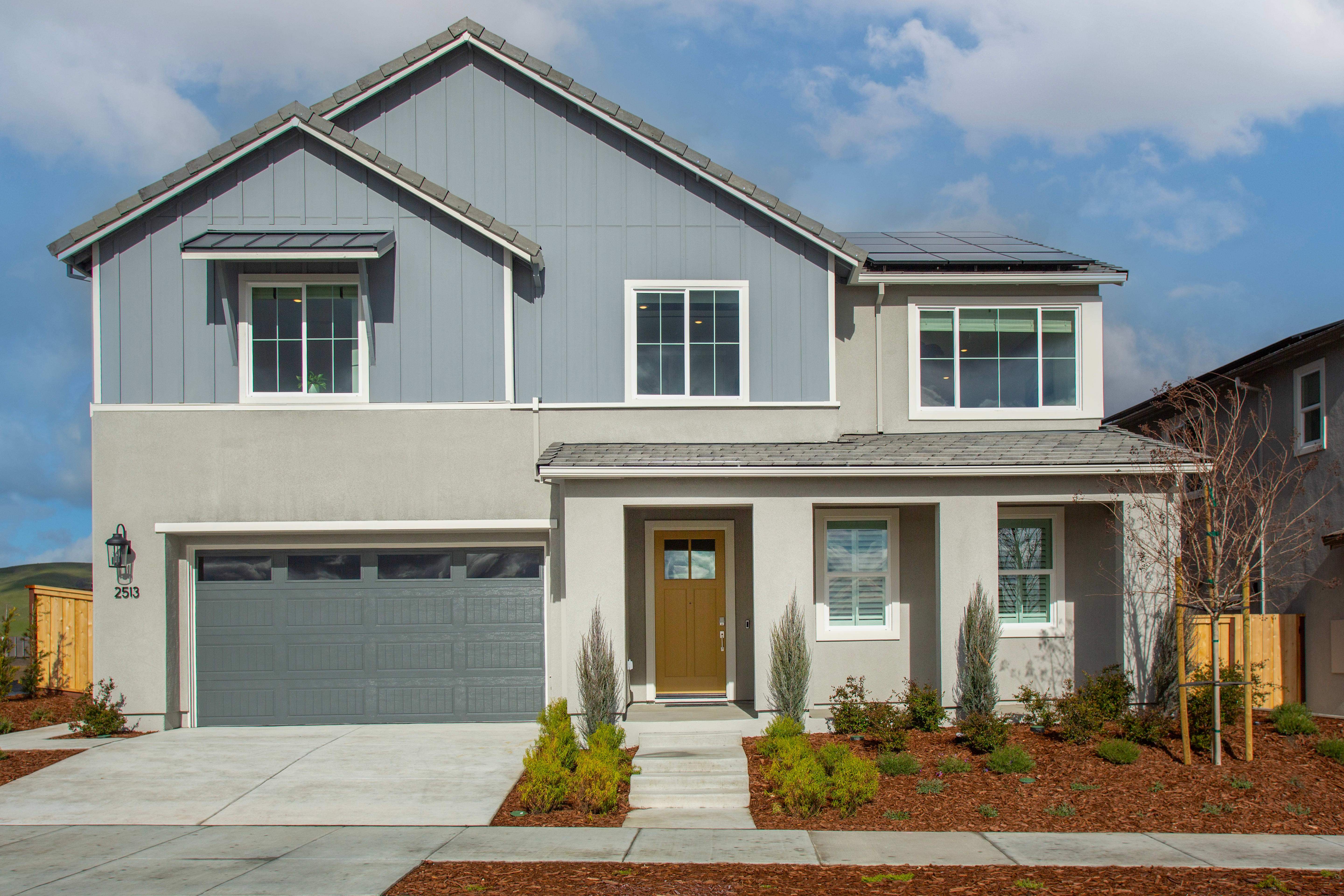 casa en Glisten at One Lake por Tri Pointe Homes