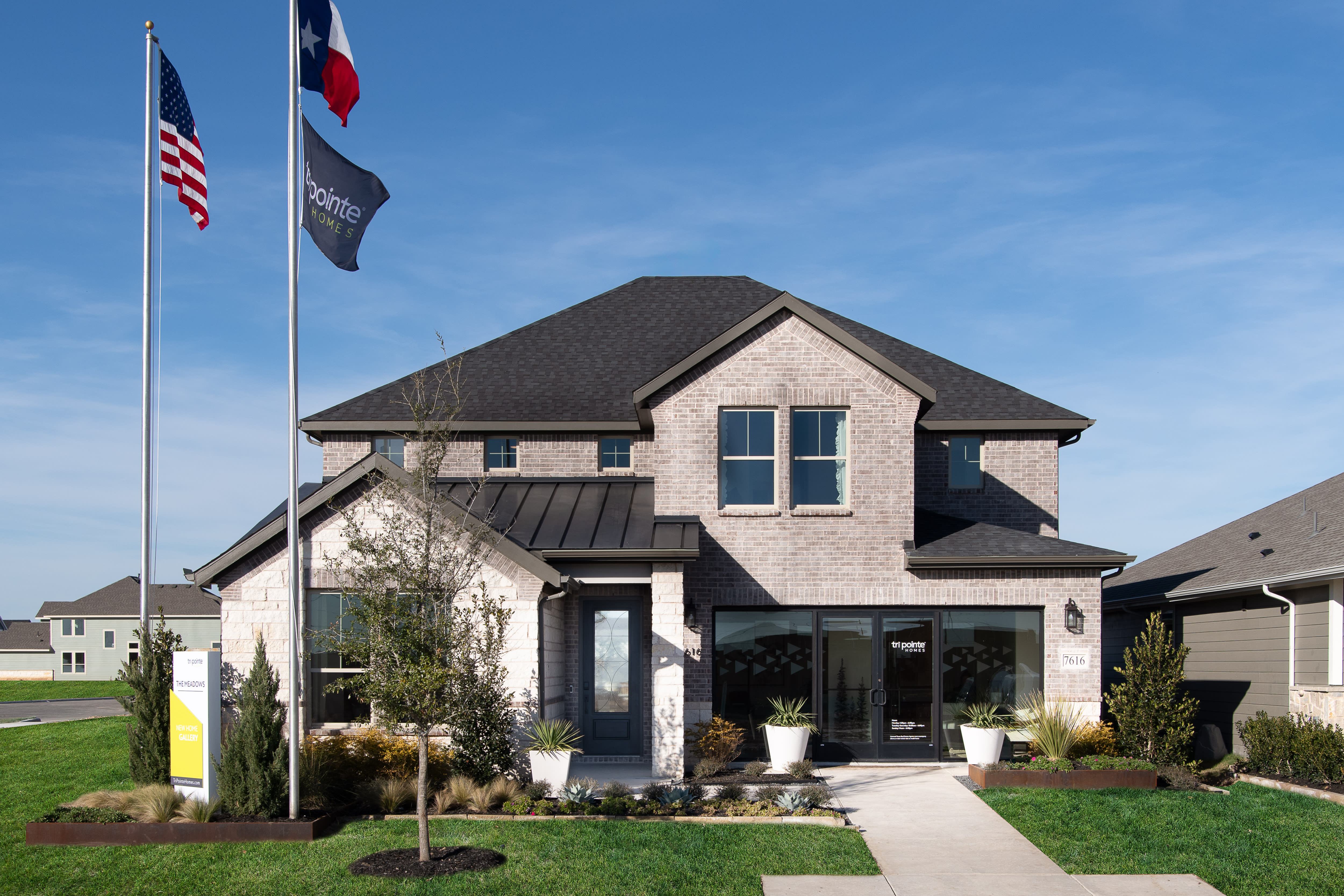 casa en Discovery Collection At The Meadows por Tri Pointe Homes
