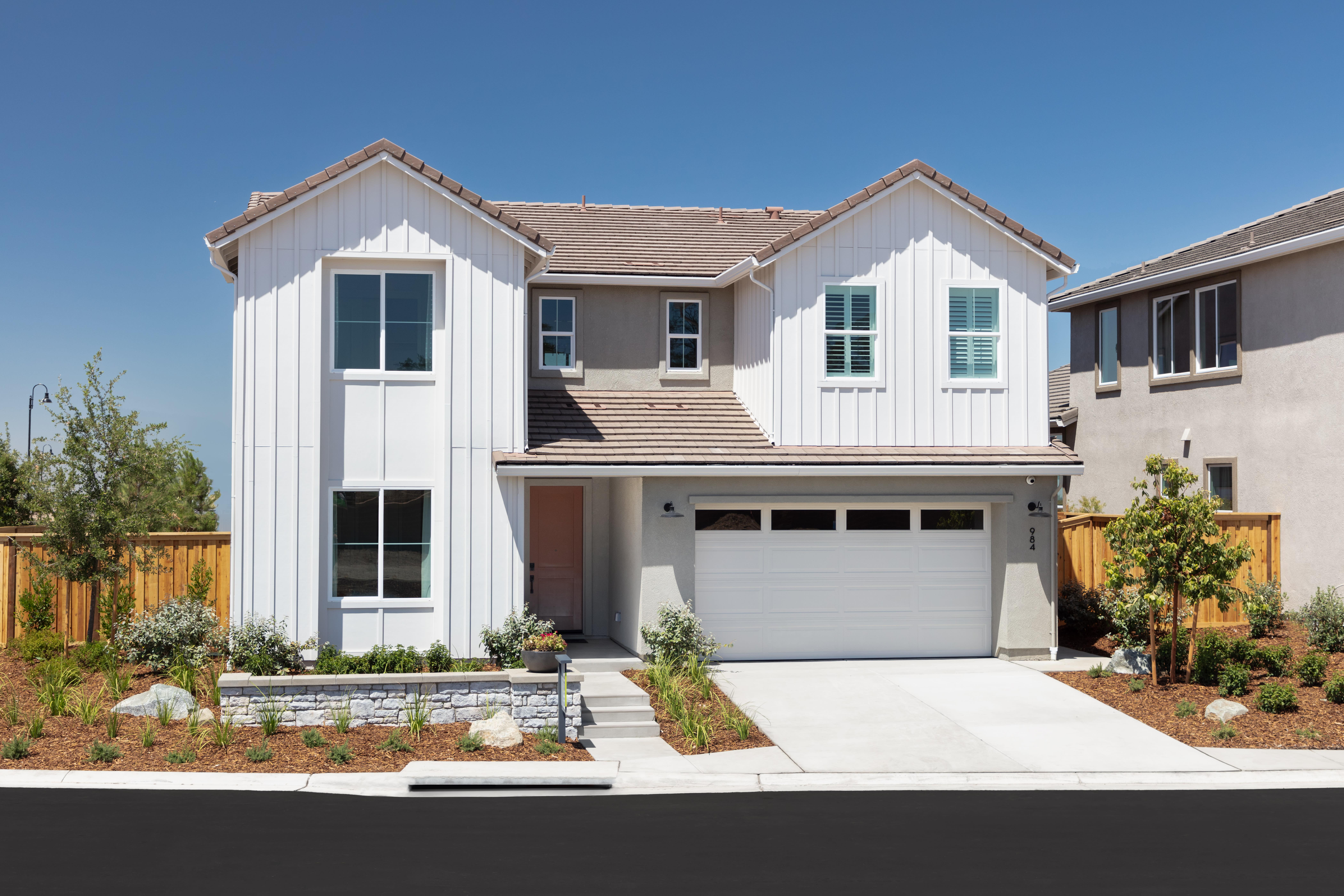 984 Oakscape Lane. Lincoln, CA 95648