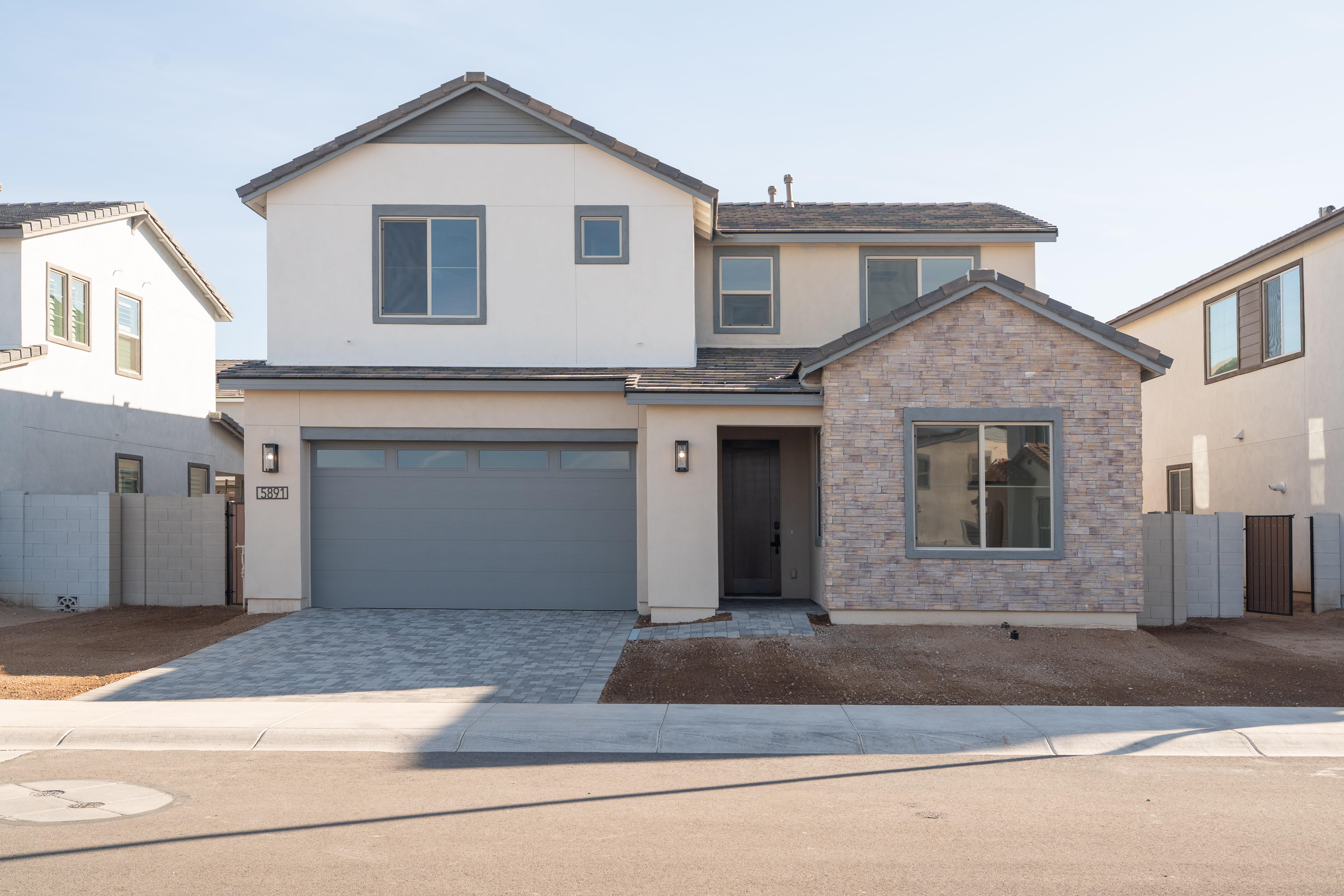 Viridian Plan 4004 - Gannet at Waterston Central: Gilbert, Arizona - Tri Pointe Homes